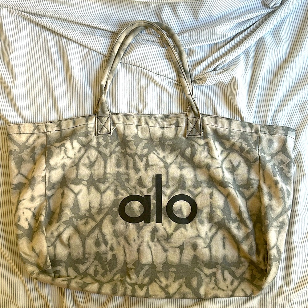 Large Alo Tote